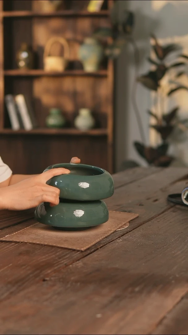 摆件13-178高7口12误差2无孔