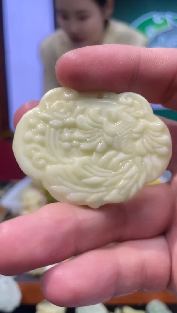 【闪购商品】岫玉吊坠未镶嵌多样性发货*拍一发一