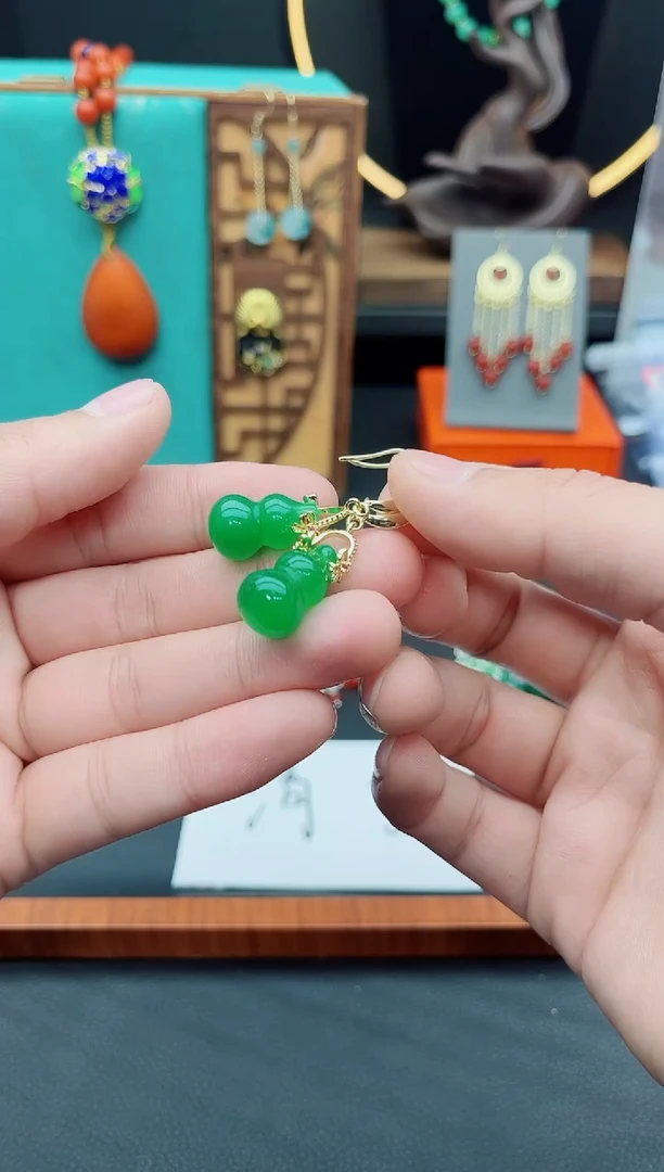 【闪购商品】玛瑙/玉髓耳钉银S925镶嵌213000