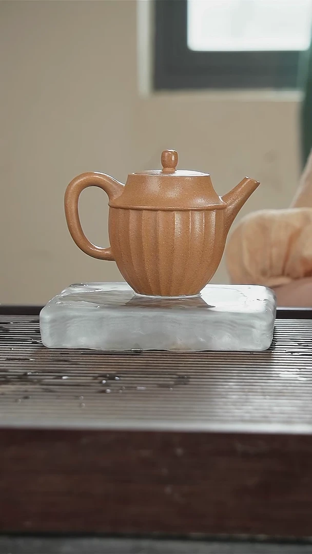 茶壶紫砂38号300CC
