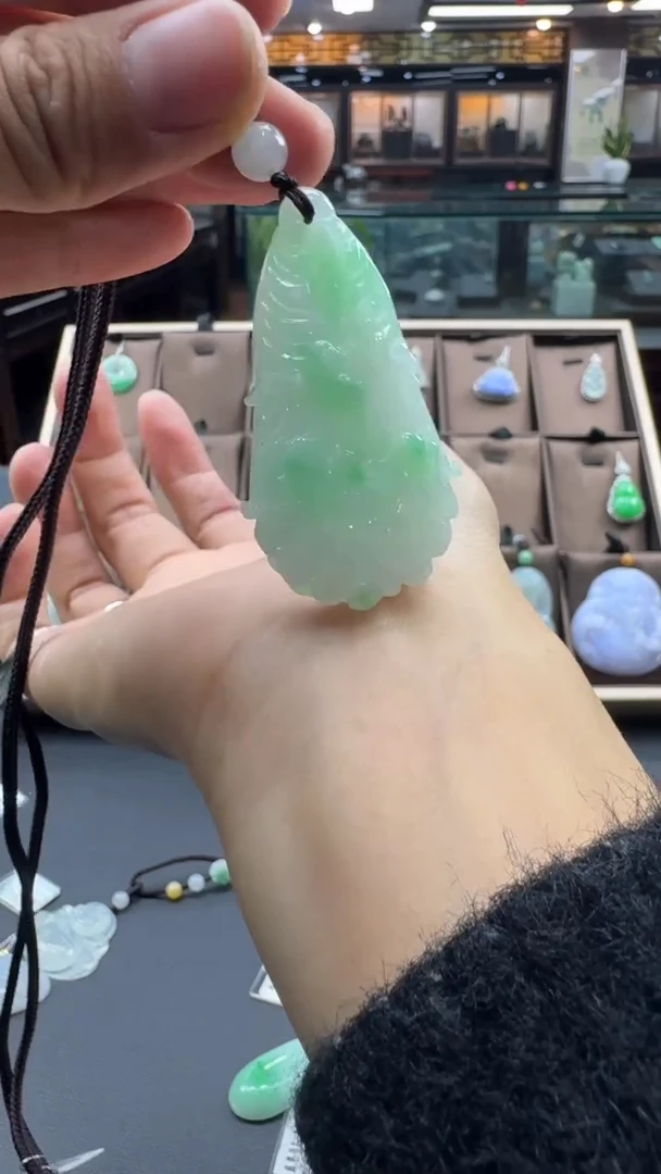 颈饰未镶嵌翡翠涵*白菜