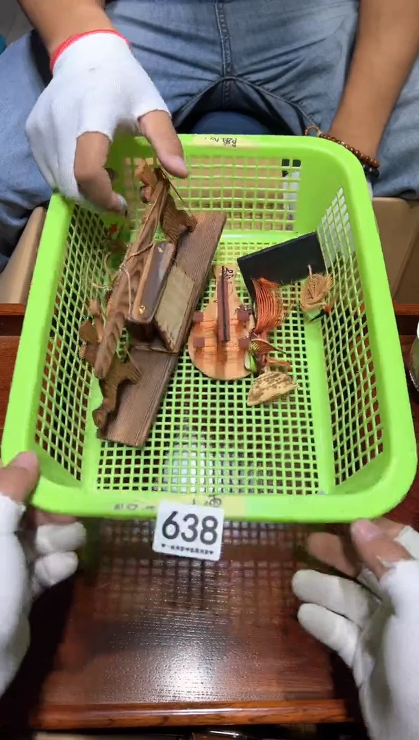 瓷片小***金638............