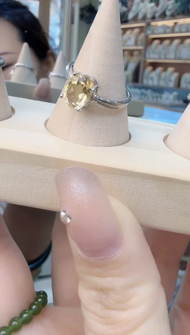 银S925镶嵌戒指黄晶戒指