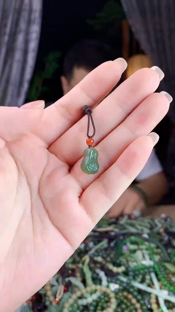 和田玉未镶嵌挂件多样性发货拍一发一