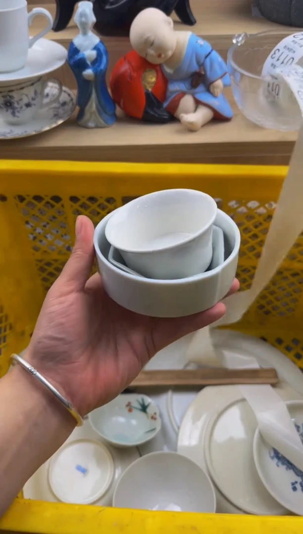 102默认微瑕，满20包邮。