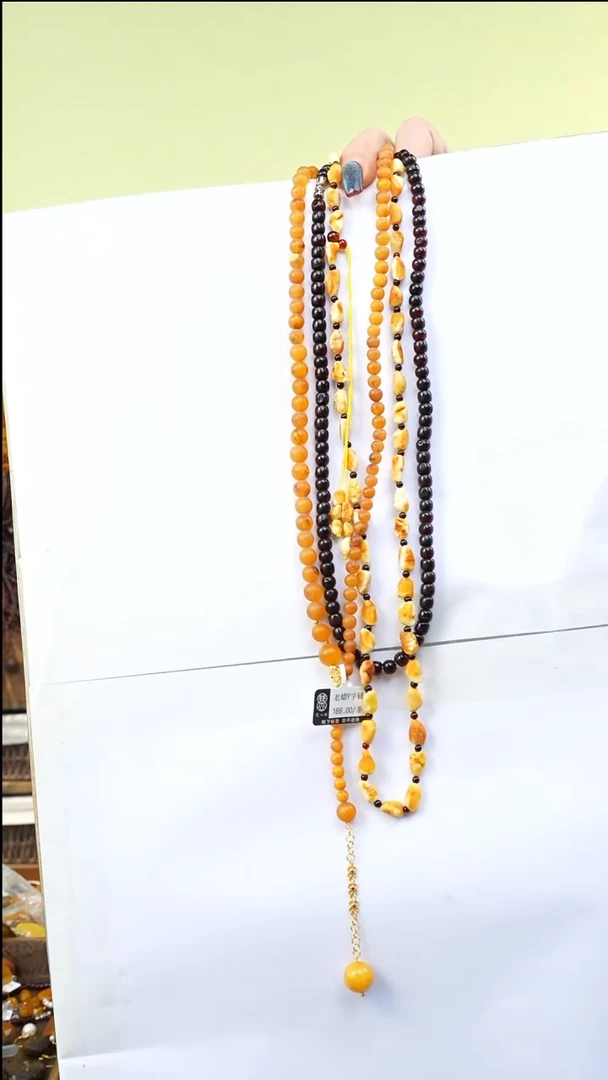 【闪购商品】琥珀颈饰未镶嵌套装3件