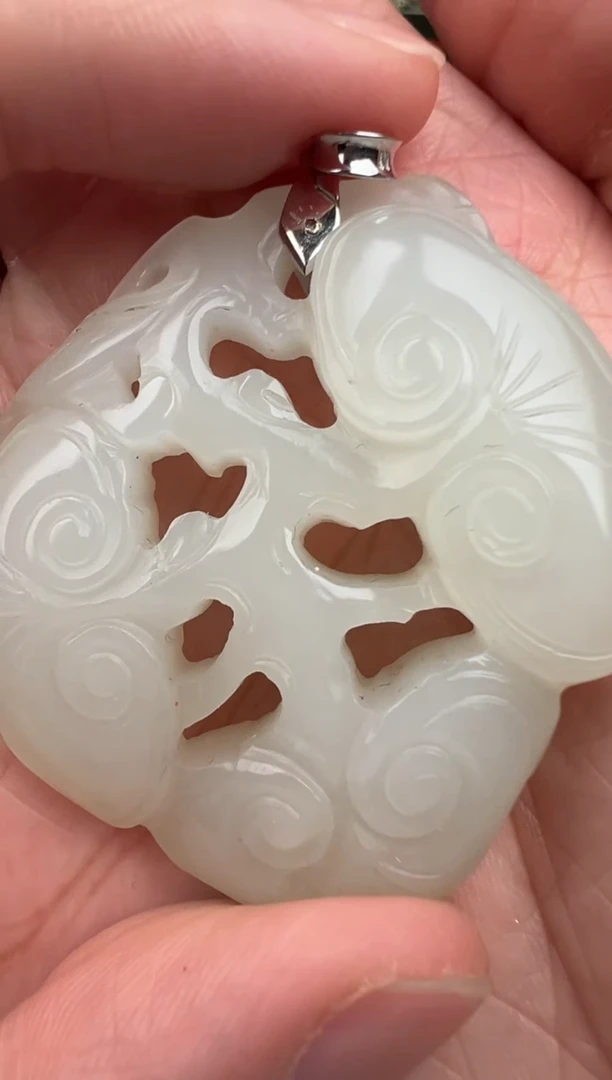 颈饰未镶嵌和田玉别***光三多九如佩