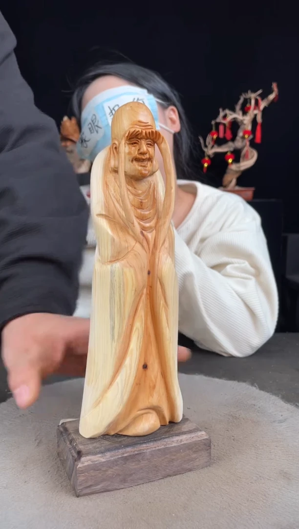 【闪购商品】柏木（崖柏）其他手工摆件,先抢先得!