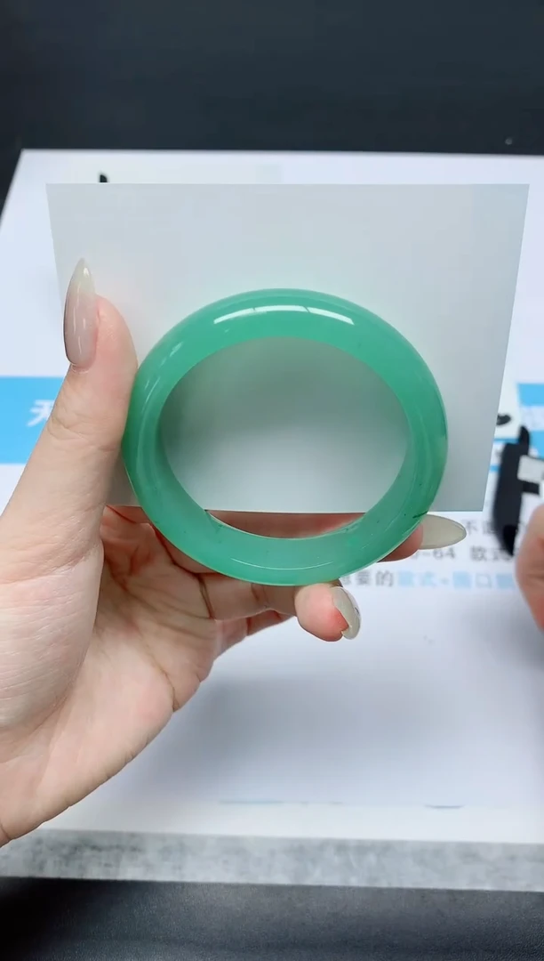 石英质玉手镯未镶嵌K363-52