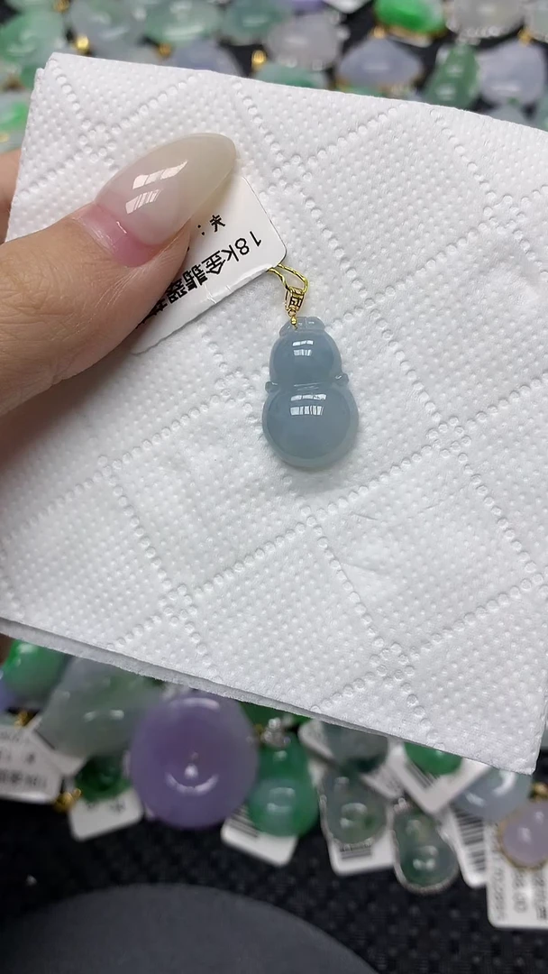 颈饰18K金镶嵌翡翠11111111111