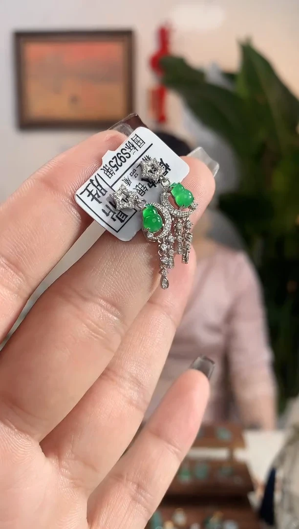 【闪购商品】翡翠耳饰银S925镶嵌耳饰