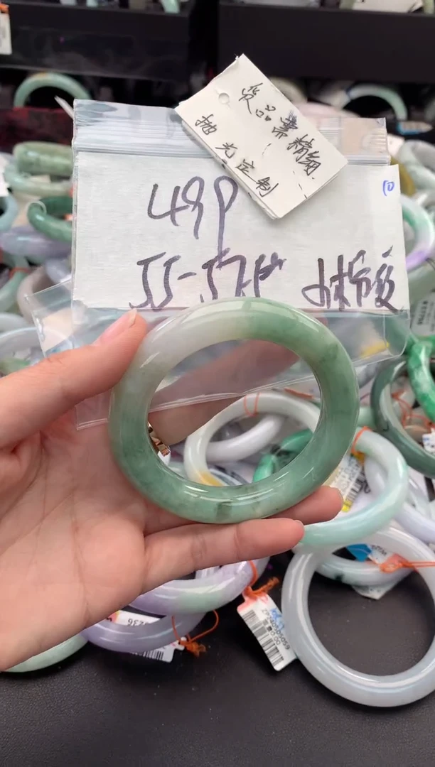 【闪购商品】定制翡翠未镶嵌毛货需精细抛光+多人