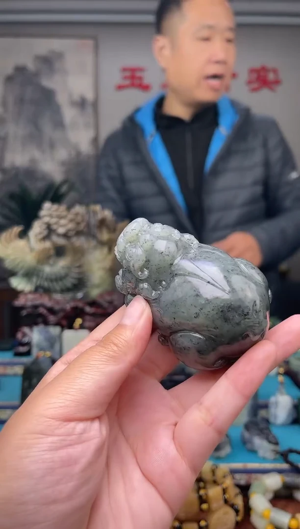 未镶嵌和田玉挂件1