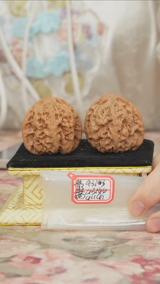 把件文玩核桃非嫁接大粗筋有修