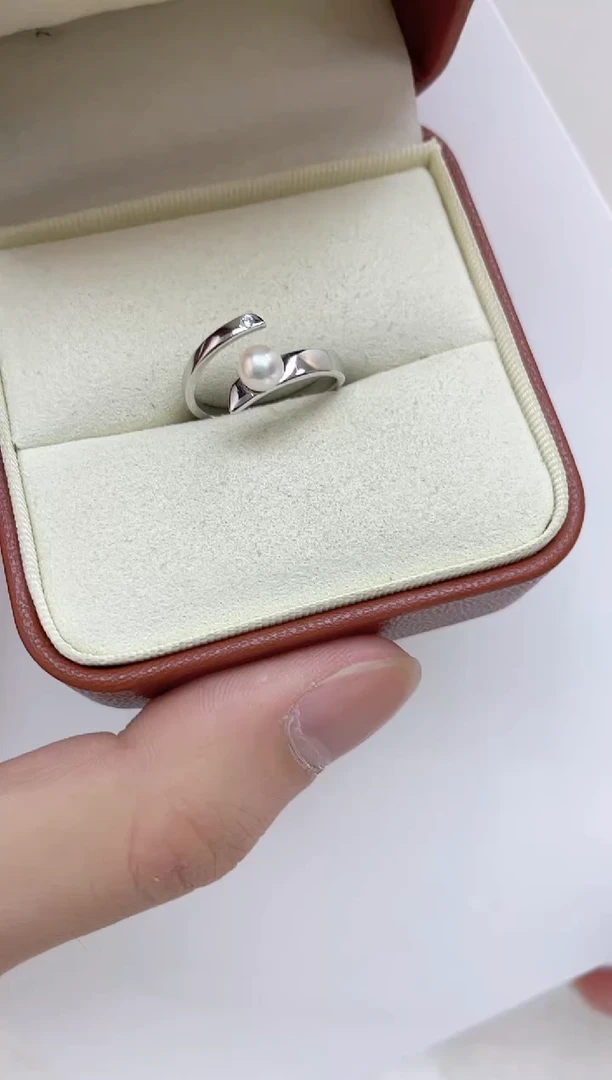 银S925镶嵌海水珍珠戒指海水珍珠戒指