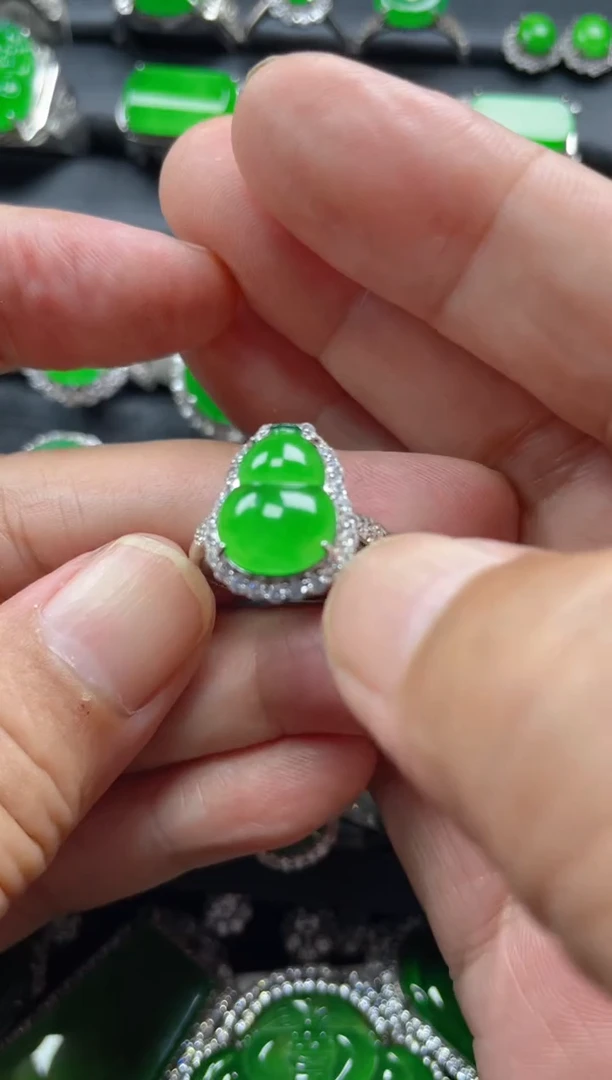 银S925镶嵌戒指翡翠A****娜翡翠