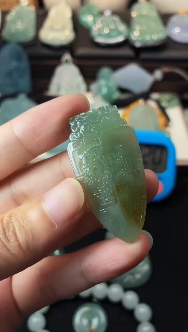 未镶嵌定制翡翠?**?4043毛货不退不换