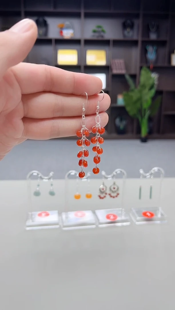 未镶嵌耳饰玛瑙/玉髓323000