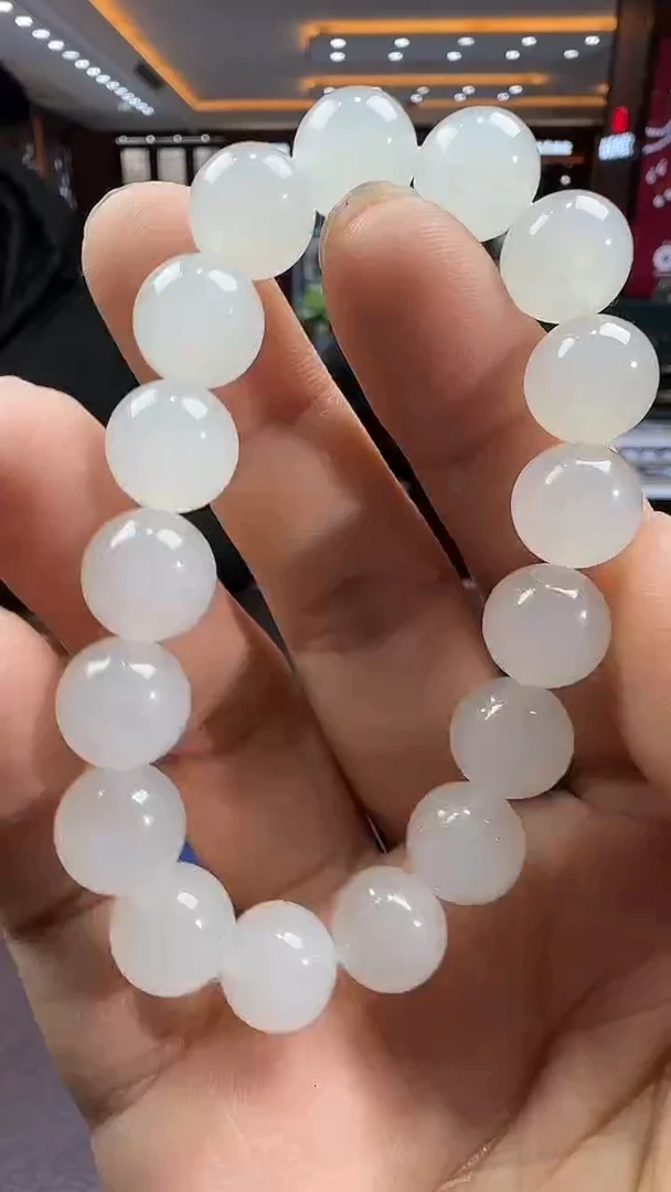 未镶嵌和田玉挂件【陆1224】46 7023 多样性发其一