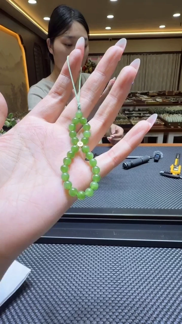 颈饰未镶嵌和田玉挂件（多样性，发一）