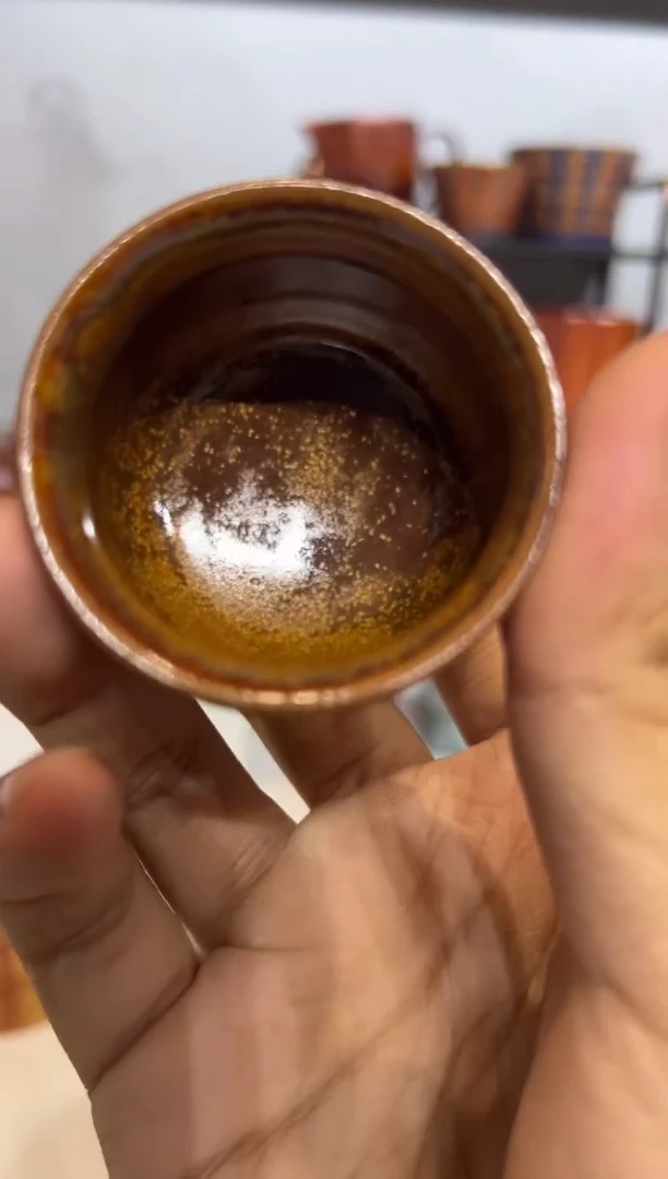 2柴房陶瓷柴烧禅定一口杯，因柴烧特性，每只都略有不同