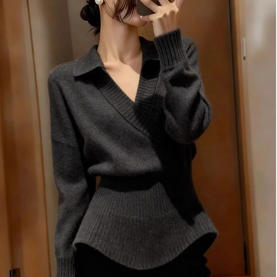 秋冬新款轻熟风收腰显瘦针织毛衣女高级感慵懒风时尚气质百搭上衣