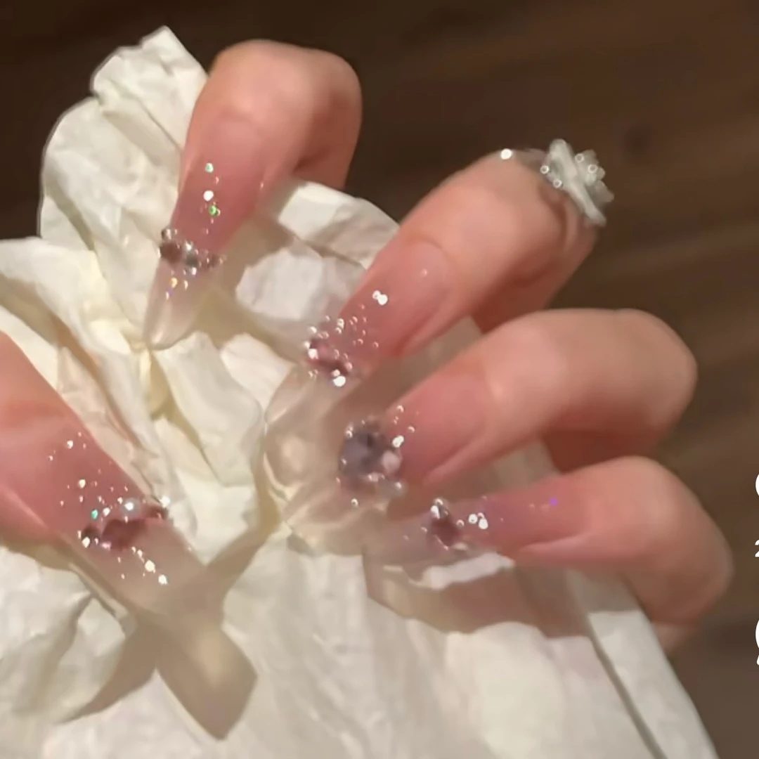 【春纪碎钻】Kull·库姥姥轻奢系列手工显白高级碎钻缤纷穿戴美甲