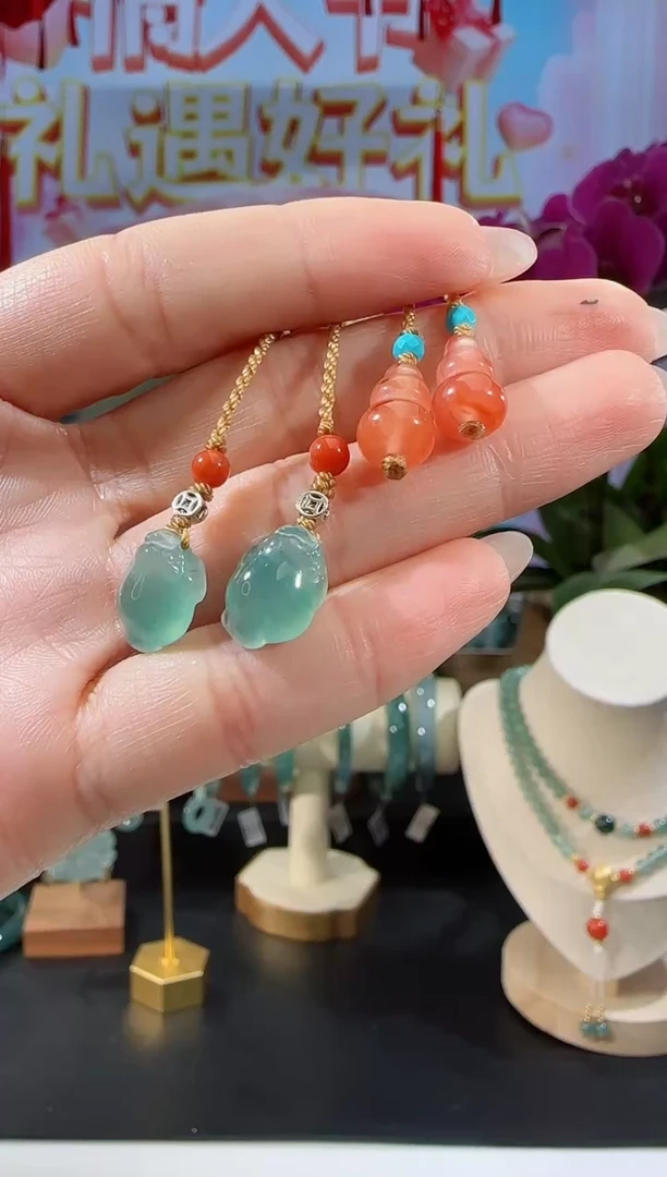 【闪购商品】翡翠吊坠(不含链)未镶嵌三足蟾多样性发一