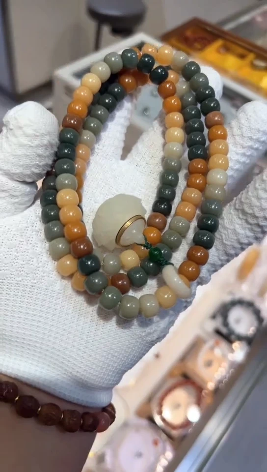 白玉菩提品相完美