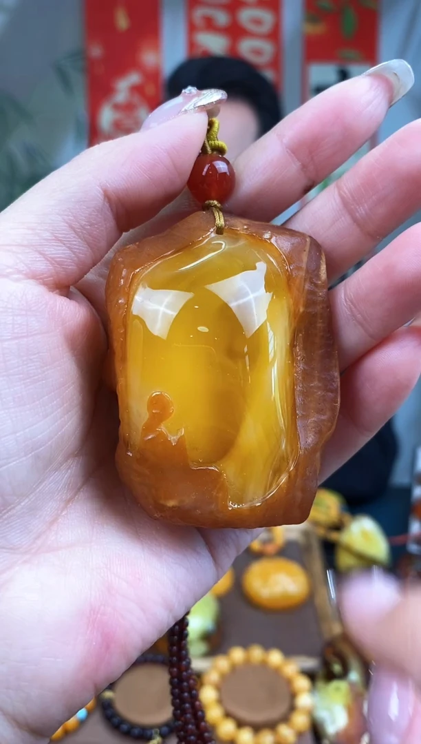 【闪购商品】琥珀裸石未镶嵌基地发货 一物一证 顺丰包邮