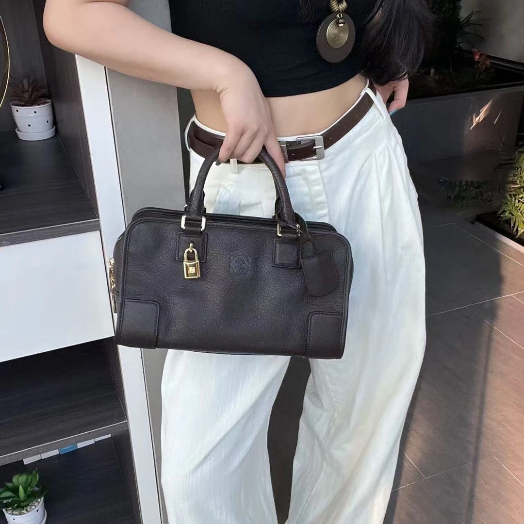 95新 LOEWE/罗意威 坤球奢选罗意威中古亚马逊手提包