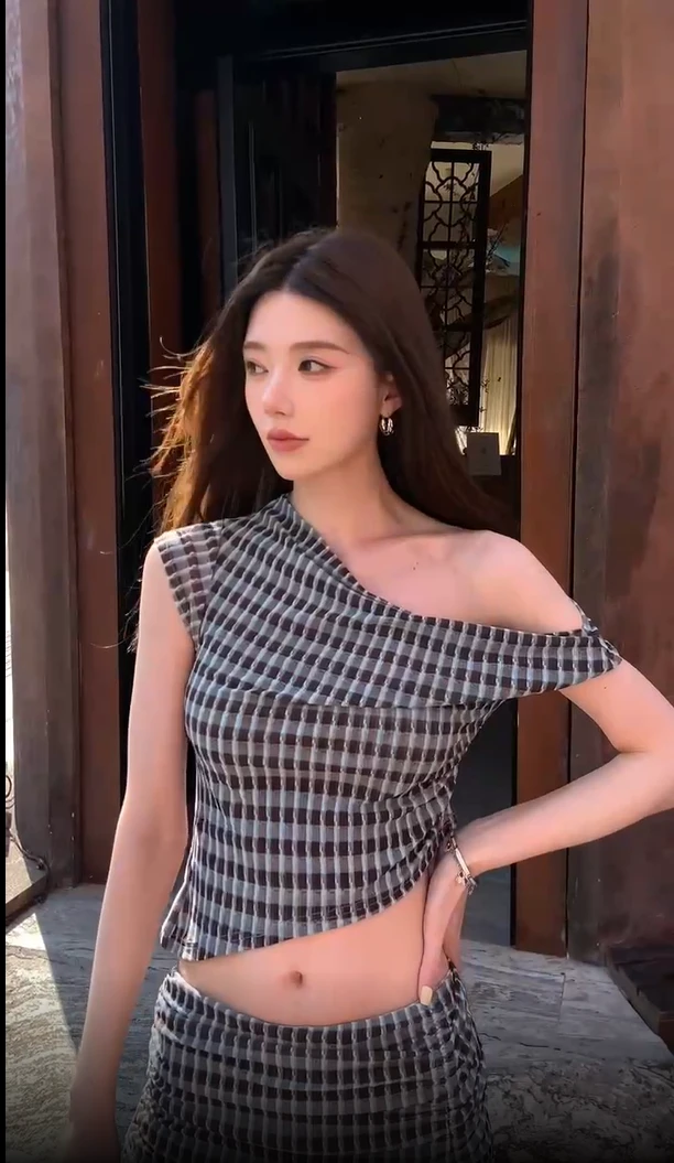 夏季新款复古小众网纱格子斜肩修身短上衣高腰A字半身裙长裙套装