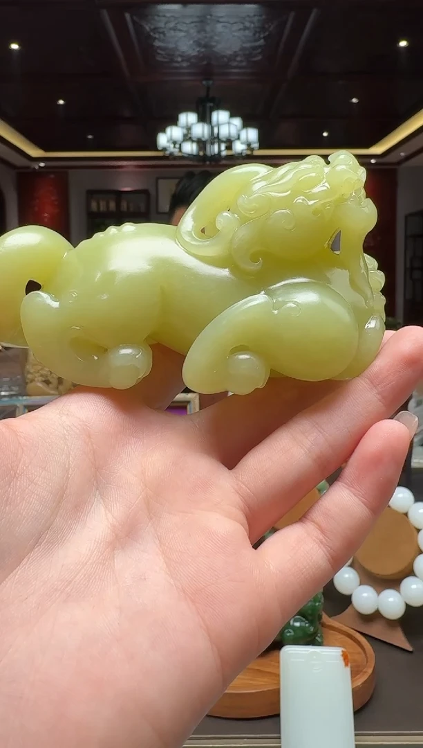 未镶嵌和田玉挂件hk