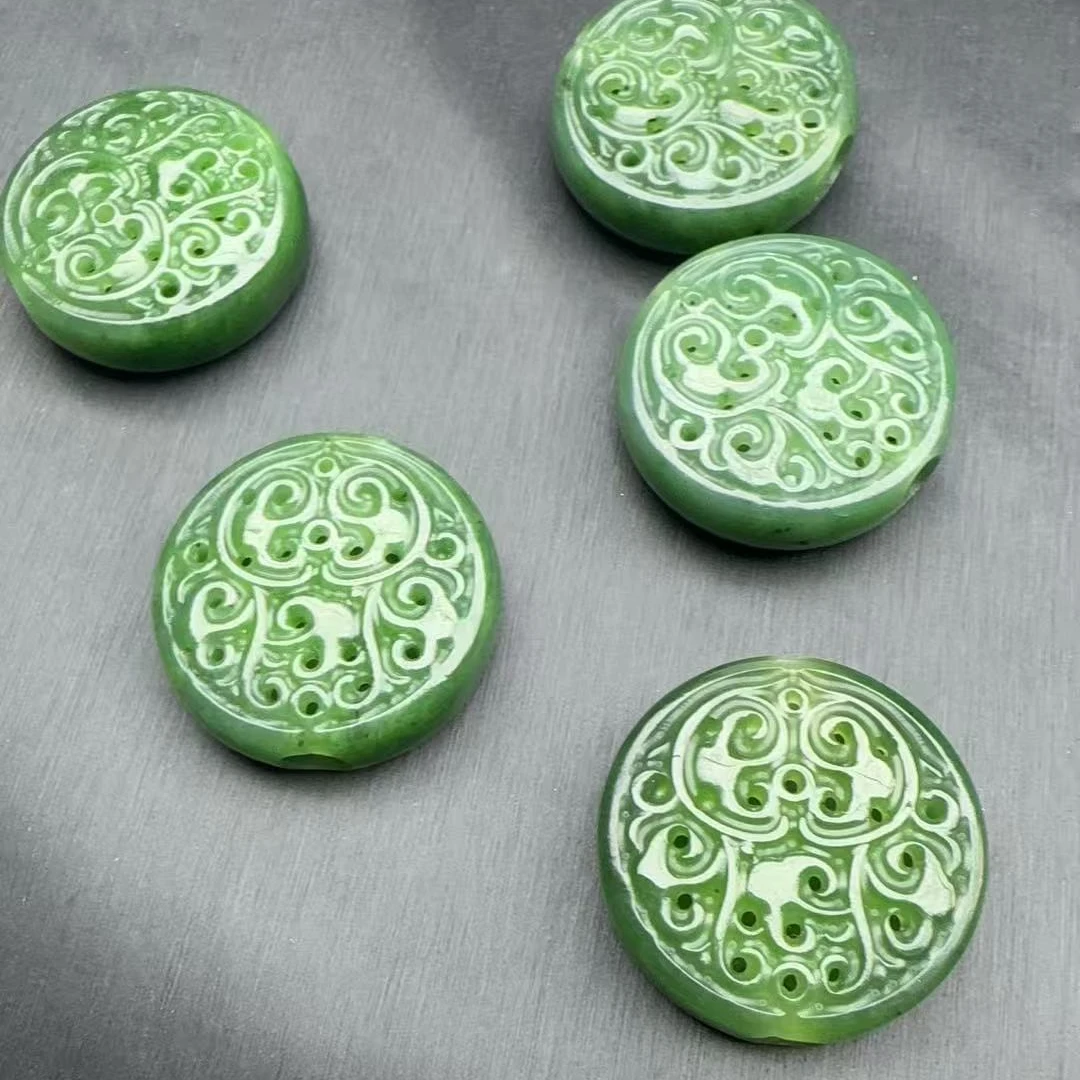 和田玉俄罗斯碧玉香囊挂坠 多样性发一