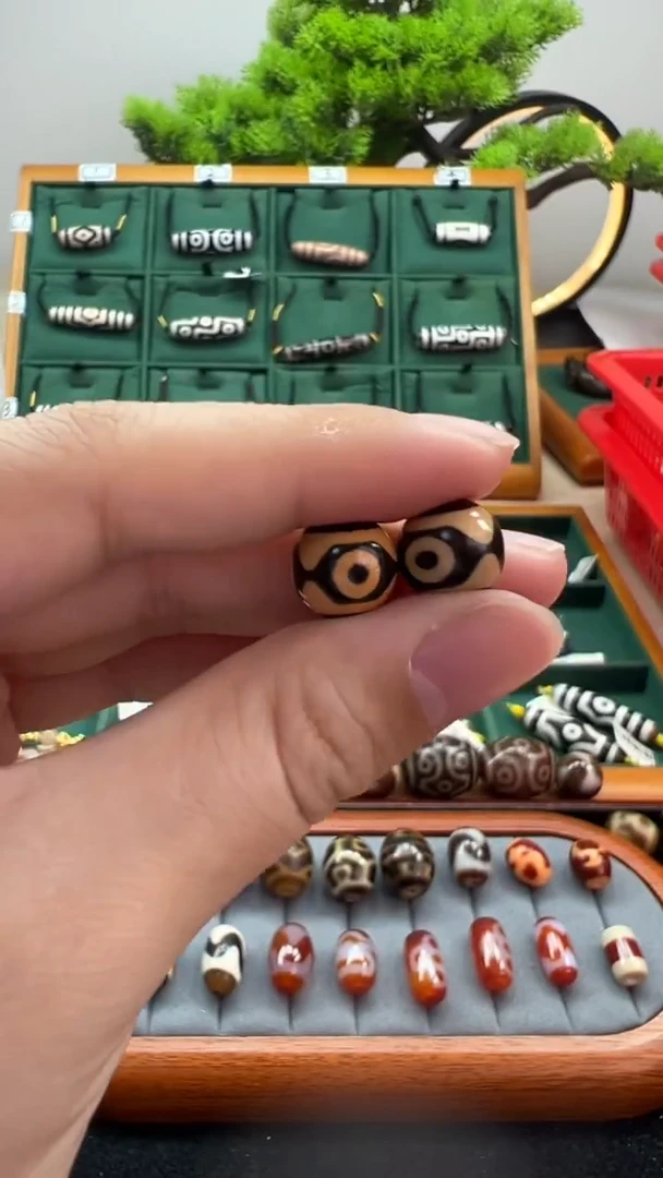 玛瑙/玉髓颈饰未镶嵌3.（微瑕随机发货）