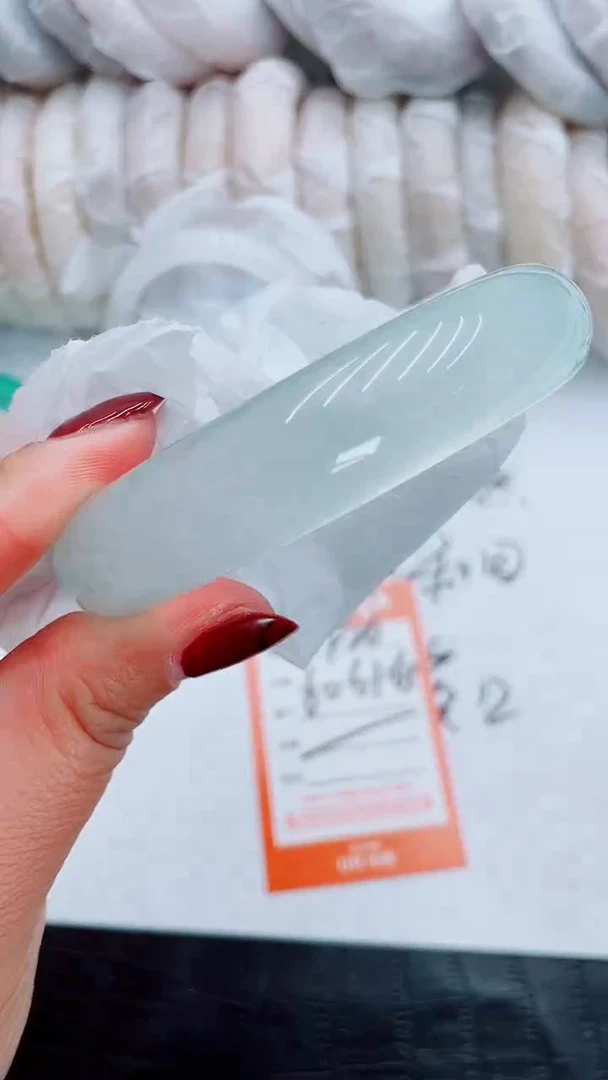 【闪购商品】石英质玉手镯未镶嵌P26-61-62