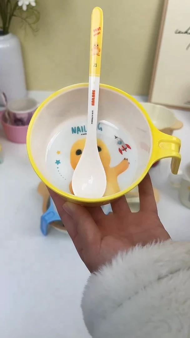 密胺奶龙单耳碗+奶龙长柄奶羹