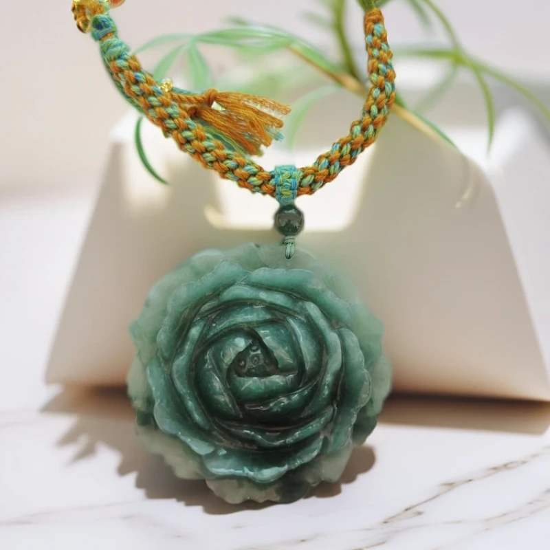 【梦梦专属】【证书+精美礼盒】高奢复古女款翡翠牡丹花吊坠DD058660