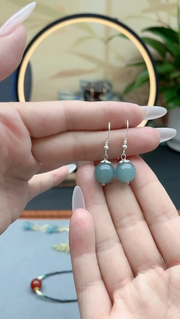 石英质玉（天山翠）银S925镶嵌耳饰259蓝水单株