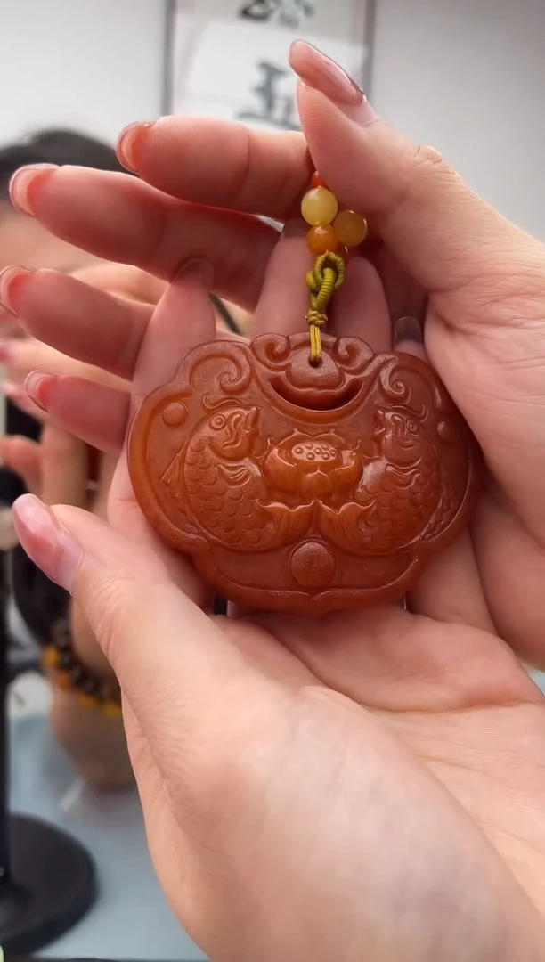 未镶嵌蜜蜡珠宝奇石028 假一罚十多样性发其一