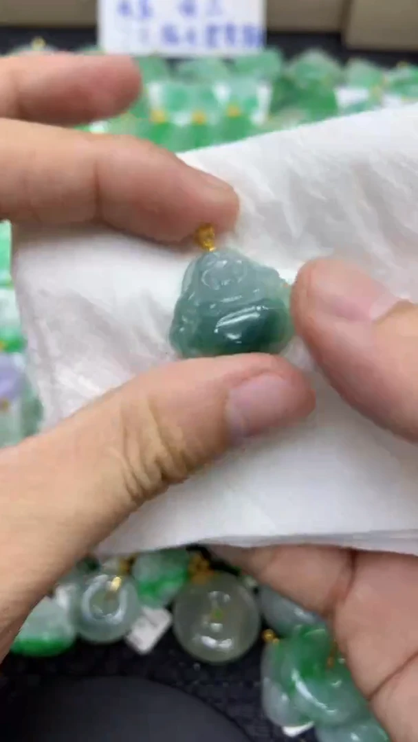 颈饰未镶嵌翡翠天然缅甸A货翡翠