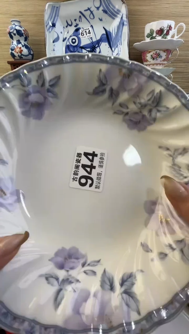 摆件O***e摆件瓷器瓷器瓷器