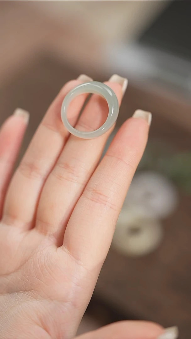 未镶嵌戒指和田玉晴水和田玉 面包戒/19