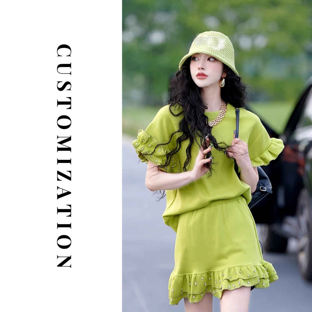 2025年夏款绿色拼接木耳边拼钻绿色短裙套装