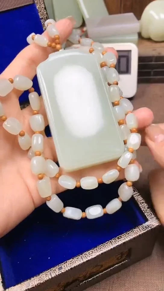 颈饰未镶嵌和田玉.****.吉通