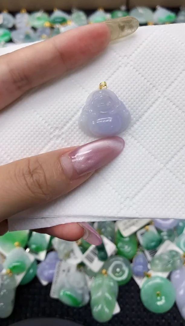 翡翠18K金镶嵌颈饰1111111111