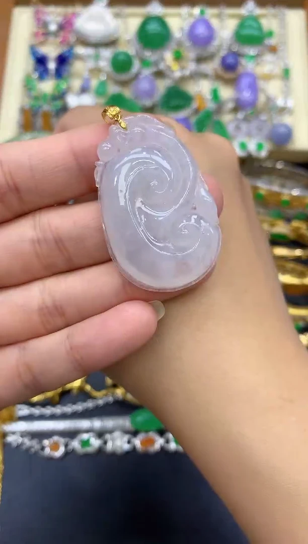 翡翠18K金镶嵌颈饰52-中国好珍宝