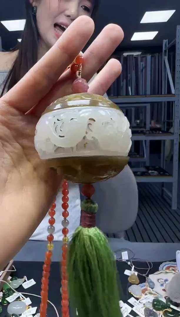 和田玉未镶嵌挂件1