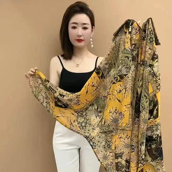 夏季七分袖翻领百搭雪纺衬衫2025新款超仙碎花气质减龄大码妈妈装