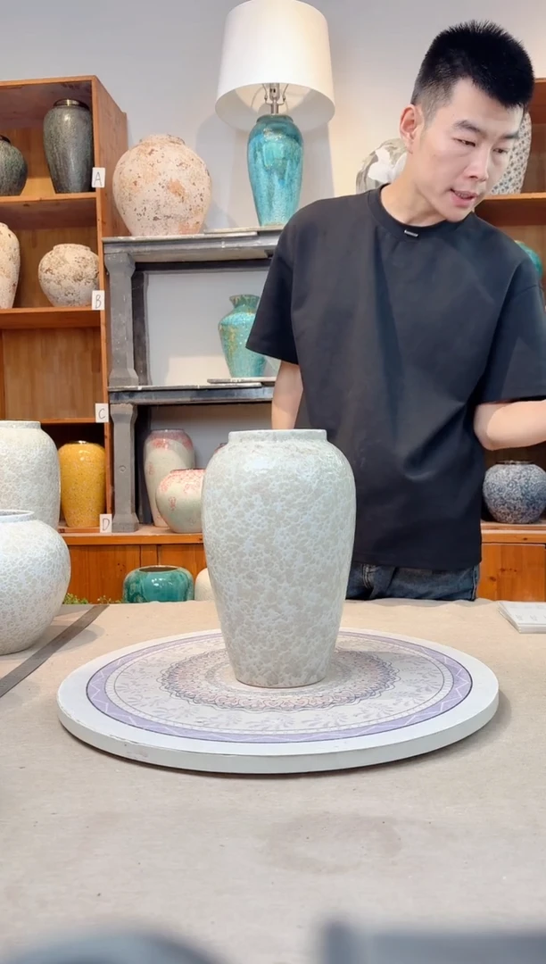 瓶陶瓷花瓶  茶白 中号  正品